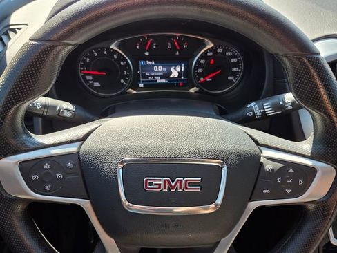 Used 2023 GMC Terrain SLE FWD image 18