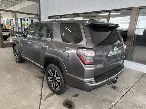 Used 2017 Toyota 4Runner Limited image 19
