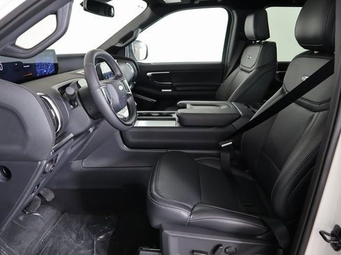 New 2025 Ford Expedition Platinum w/ Stealth Appearance Package image 20