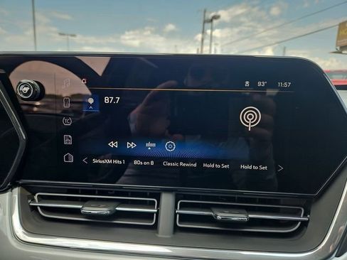 New 2025 Chevrolet Trax LT w/ Driver Confidence Package image 11