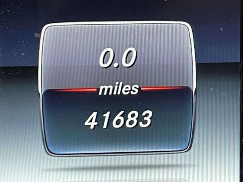 Used 2018 Mercedes-Benz GLC 63 AMG S image 40