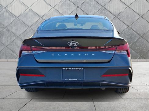 Certified 2025 Hyundai Elantra Sport image 6