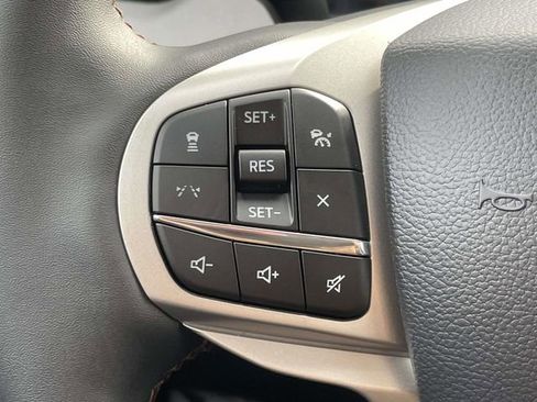 New 2026 Ford Explorer Active w/ Active Comfort Package image 22