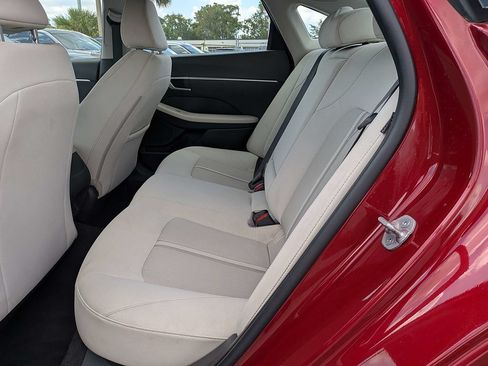 Used 2024 Hyundai Sonata SEL FWD image 13