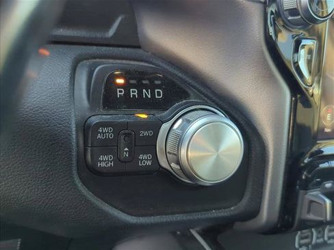 Used 2020 RAM 1500 Laramie w/ Sport Appearance Package AWD/4WD image 19