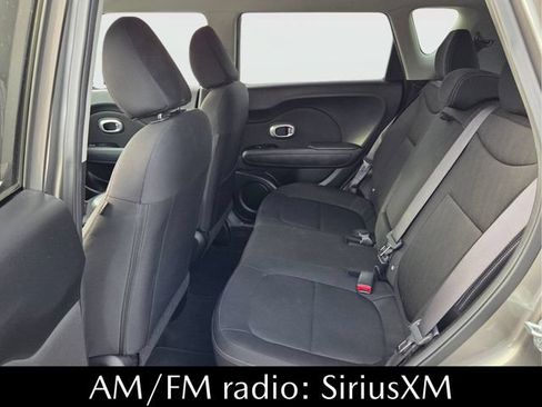 Used 2014 Kia Soul FWD image 6