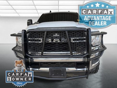Used 2024 RAM 2500 Tradesman w/ Chrome Appearance Group AWD/4WD image 8