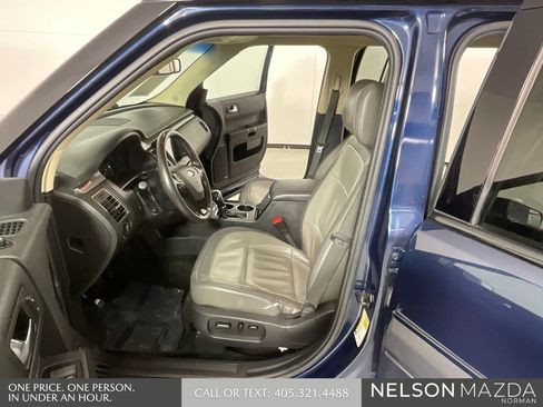 Used 2017 Ford Flex SEL w/ Equipment Group 202A FWD image 11