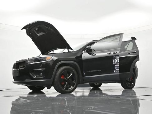 Used 2020 Jeep Cherokee Latitude Plus FWD image 47