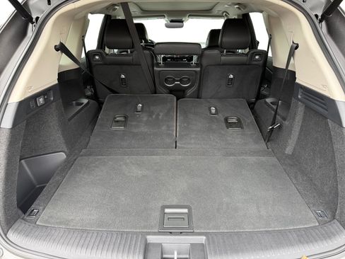 Used 2025 Acura MDX FWD w/ Technology Package image 17