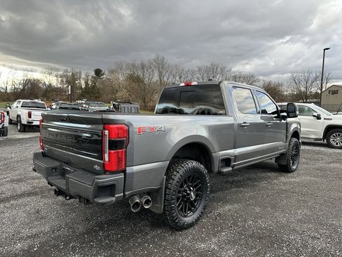 Used 2025 Ford F250 Platinum image 10