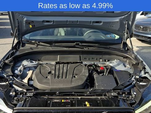 Certified 2023 Volvo XC60 B5 Plus w/ Climate Package image 28