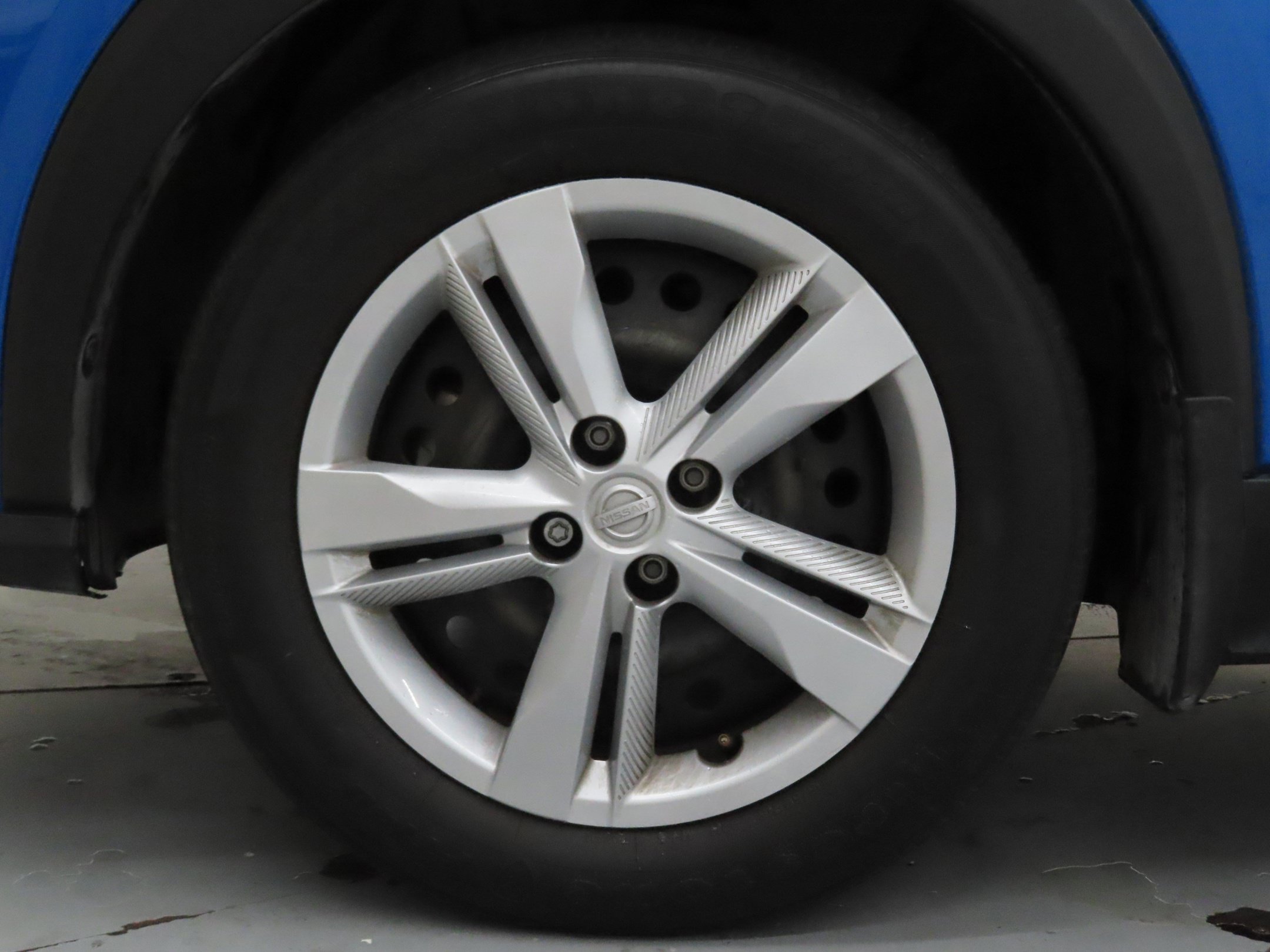 Used 2024 Nissan Kicks S FWD image 26