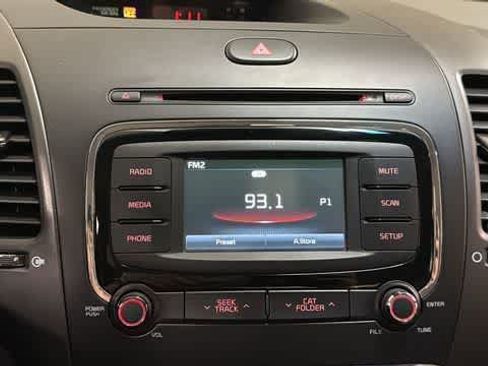 Used 2017 Kia Forte LX w/ LX Popular Package FWD image 17