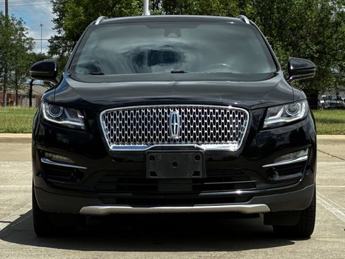 Used 2019 Lincoln MKC Reserve w/ MKC Climate Package FWD image 3
