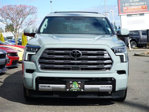 Used 2024 Toyota Sequoia Limited image 9