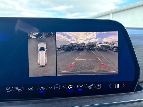 New 2026 Chevrolet Suburban High Country image 66