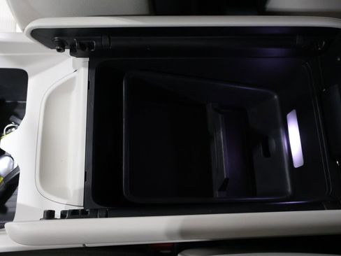 Used 2024 Hyundai Santa Fe Limited image 29