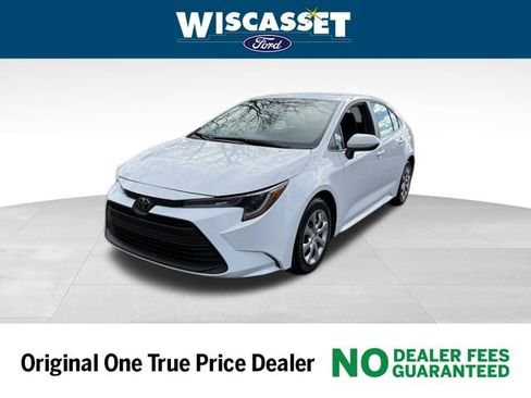 Used 2024 Toyota Corolla LE image 14