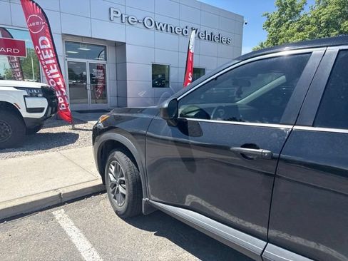 Certified 2022 Nissan Rogue S FWD image 12