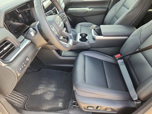 New 2026 GMC Terrain Elevation AWD/4WD image 8