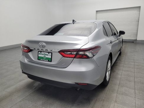 Used 2022 Toyota Camry LE FWD image 9