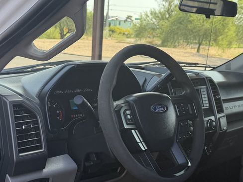 Used 2019 Ford F250 XL w/ Power Equipment Group RWD image 11