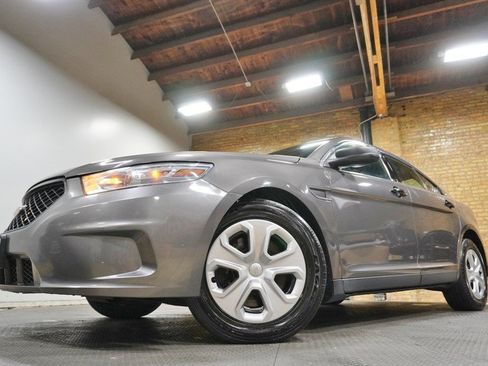 Used 2014 Ford Taurus Police Interceptor AWD image 3
