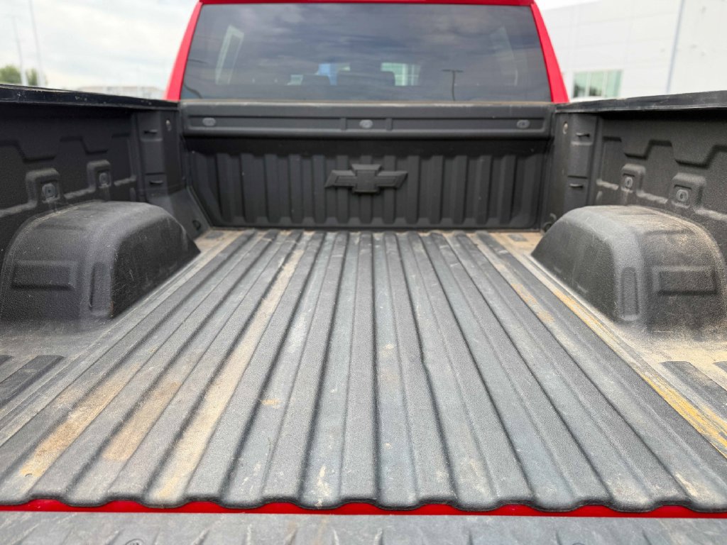 Used 2020 Chevrolet Silverado 1500 LT w/ All-Star Edition AWD/4WD image 16