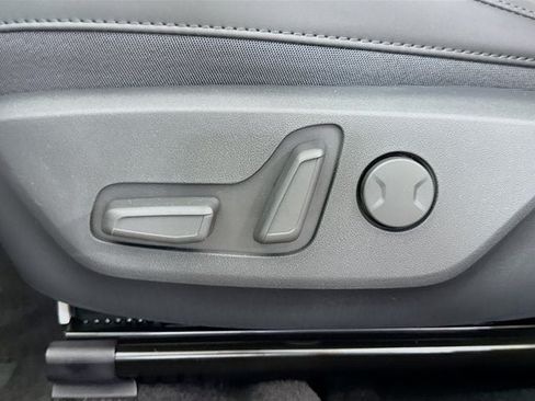 New 2026 Kia Niro Wind w/ Wind Preserve Package FWD image 23