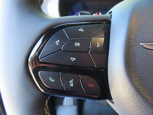 Used 2022 Chrysler Pacifica Limited w/ S Appearance Package image 25