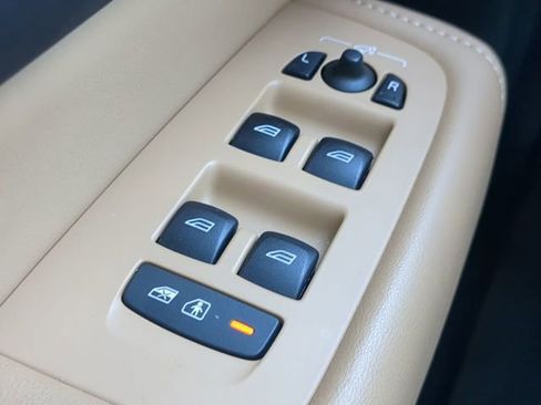 Used 2021 Volvo XC60 T5 Inscription w/ Advanced Package image 22