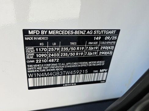 New 2026 Mercedes-Benz GLB 250 image 37