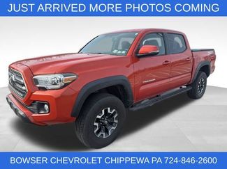 Used 2016 Toyota Tacoma TRD Off-Road w/ Towing Package video 1