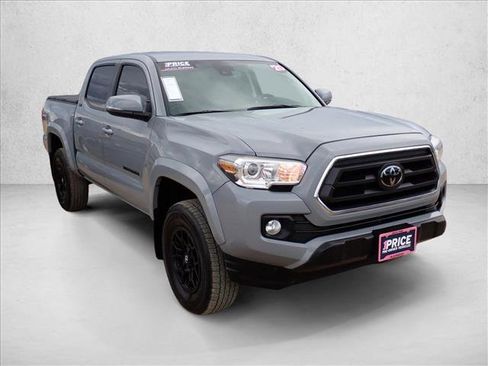 Used 2020 Toyota Tacoma SR5 w/ Technology Package AWD/4WD image 6