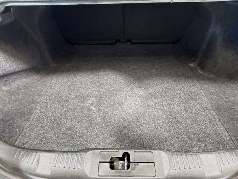 Used 2019 Ford Mustang Coupe RWD image 33