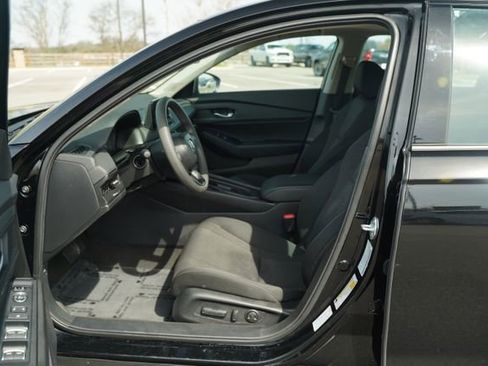 Used 2025 Honda Accord SE image 14