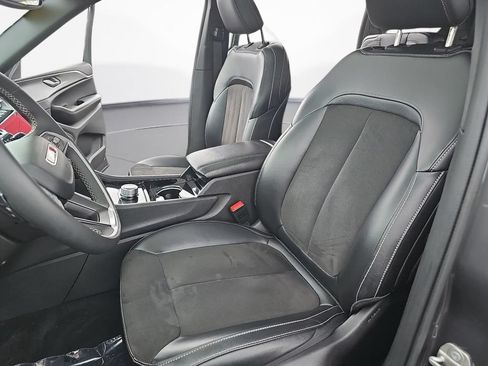 Used 2023 Jeep Grand Cherokee L Laredo AWD/4WD image 17