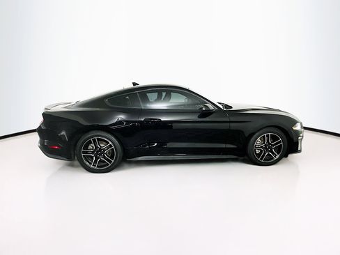 Used 2022 Ford Mustang Premium image 10
