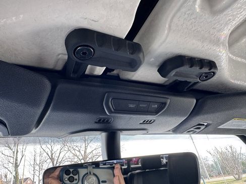 Used 2021 Jeep Gladiator Overland w/ Popular Equipment Package image 32