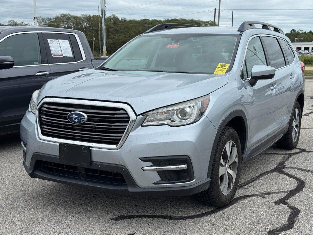 Used 2021 Subaru Ascent Premium w/ Convenience Package AWD/4WD image 2