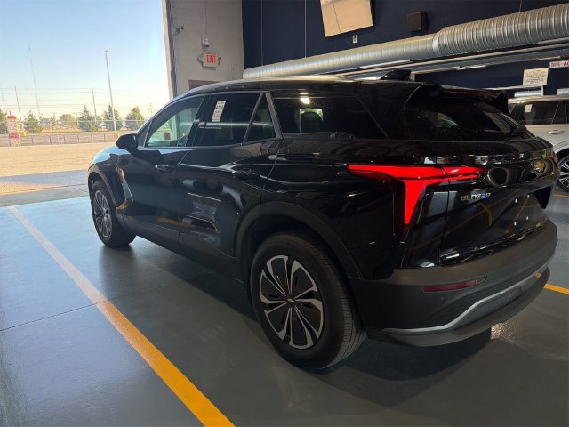 Used 2024 Chevrolet Blazer EV LT AWD/4WD image 5