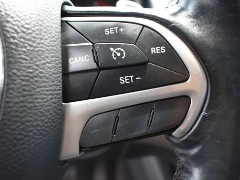 Used 2015 Dodge Durango R/T w/ Trailer Tow Group IV RWD image 16