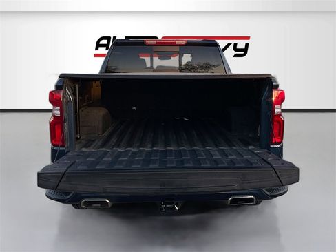 Used 2022 Chevrolet Silverado 1500 High Country image 26