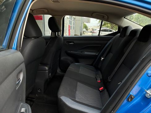 Used 2023 Nissan Versa SV FWD image 11