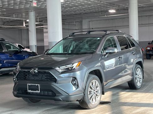 Used 2025 Toyota RAV4 XLE Premium w/ Weather Package AWD/4WD image 4