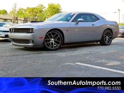 Used 2016 Dodge Challenger R/T Scat Pack w/ Leather Interior Group