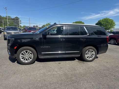 Certified 2023 GMC Yukon SLT w/ SLT Premium Package image 4