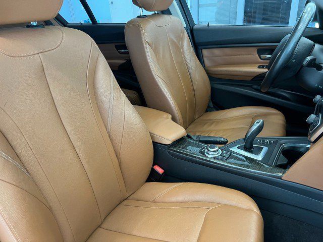 Used 2013 BMW 328i Sedan RWD image 14