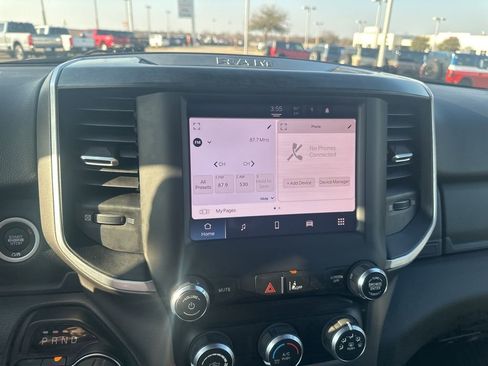 Used 2022 RAM 1500 Big Horn image 15